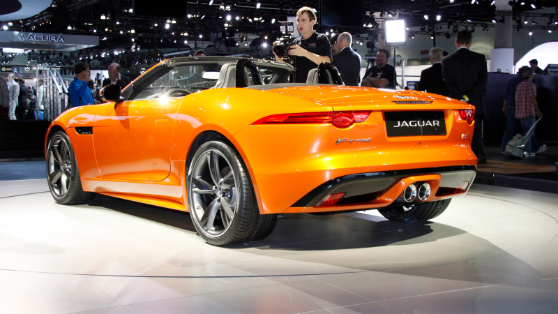 Illustration for article titled Jaguar F-Type: Pure Car Porn